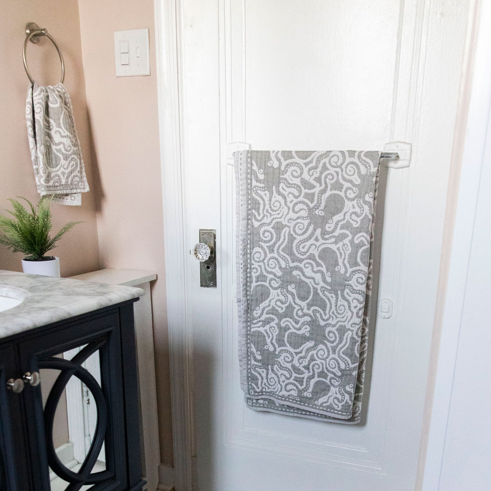 Stay Dry Octopi Towel Set