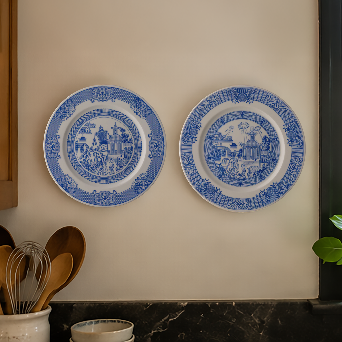 4" Hang It Up Plate Hanger