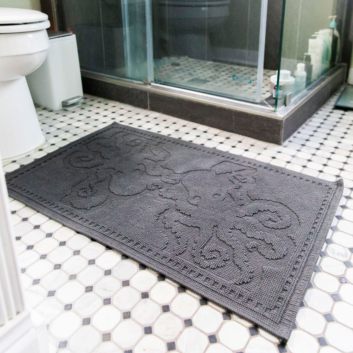 Stay Dry Octopi Bath Rug